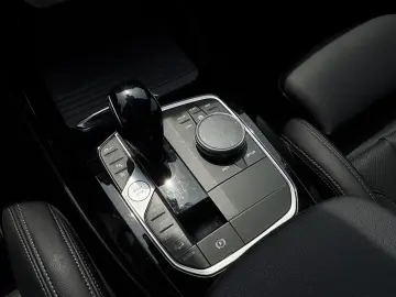 BMW X3 xDrive30e M-SPORT HYBRID LED NAVI HUD 20  AHK