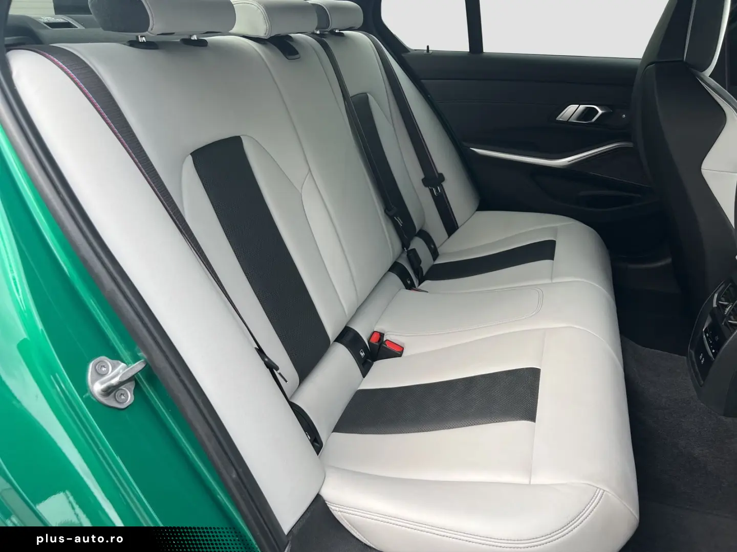 BMW M3 COMPETITION M xDrive    Drivers Package