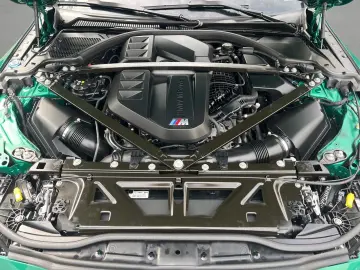 BMW M3 COMPETITION M xDrive    Drivers Package