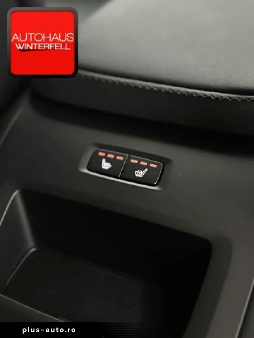 VOLVO XC90 B5 AWD PLUS BRIGHT 7SITZ AHK MATRIX 360 HUD