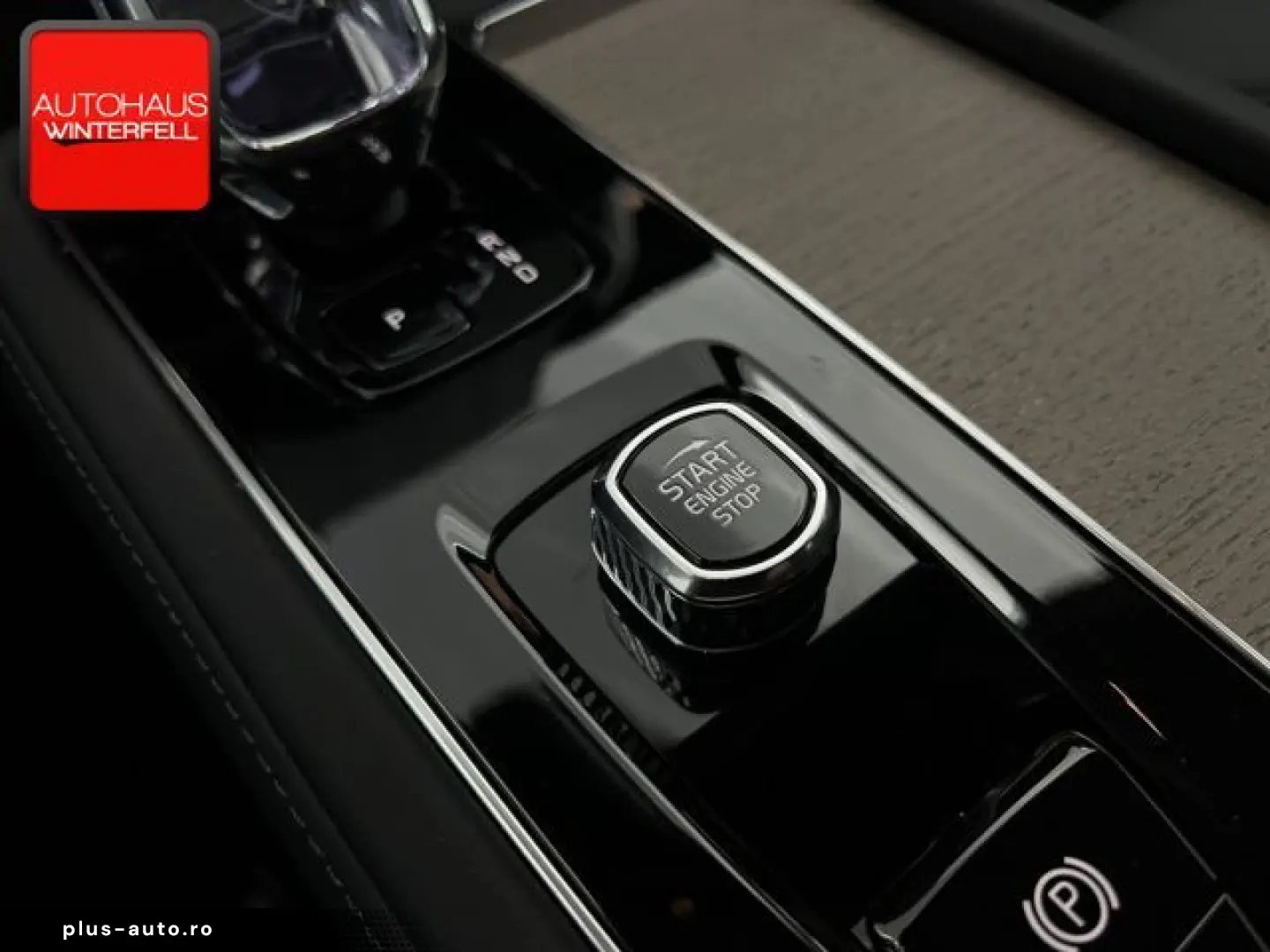 VOLVO XC90 B5 AWD PLUS BRIGHT 7SITZ AHK MATRIX 360 HUD