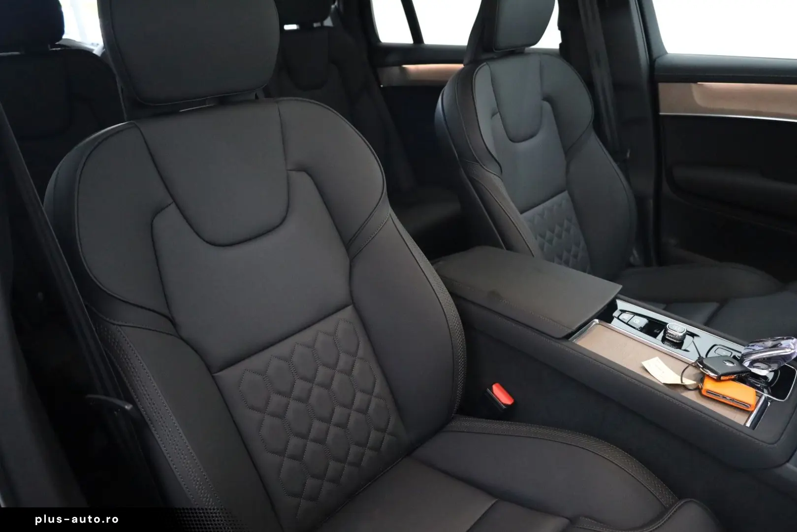 VOLVO XC90 Plus Bright AWD 7Sitze 360  HUD H&K ACC AHK
