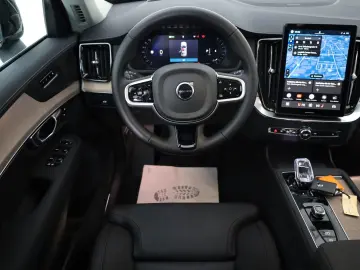 VOLVO XC90 Plus Bright AWD 7Sitze 360  HUD H&K ACC AHK