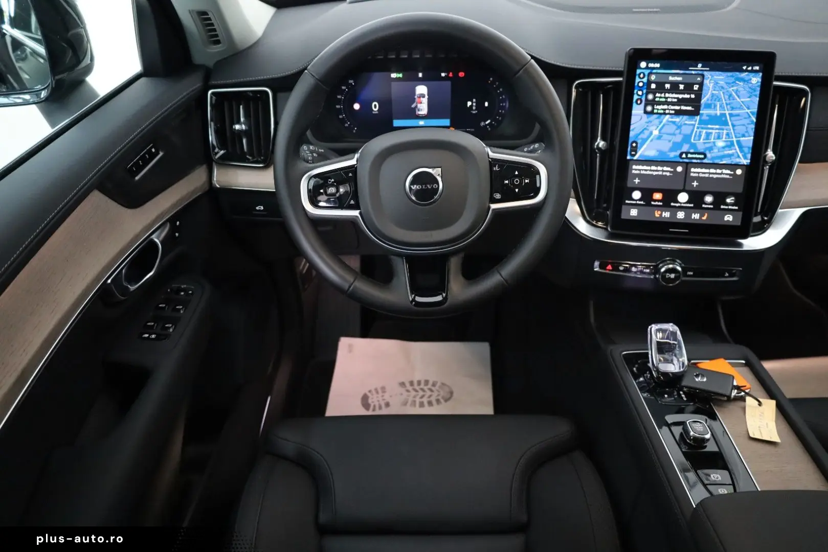 VOLVO XC90 Plus Bright AWD 7Sitze 360  HUD H&K ACC AHK