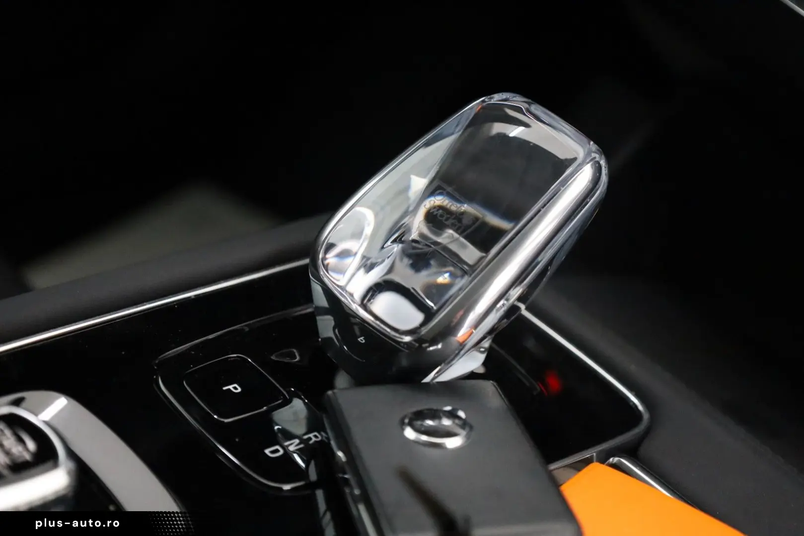 VOLVO XC90 Plus Bright AWD 7Sitze 360  HUD H&K ACC AHK