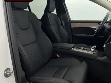 VOLVO XC90 B5 AWD PLUS BRIGHT 7SITZ AHK MATRIX 360 HUD