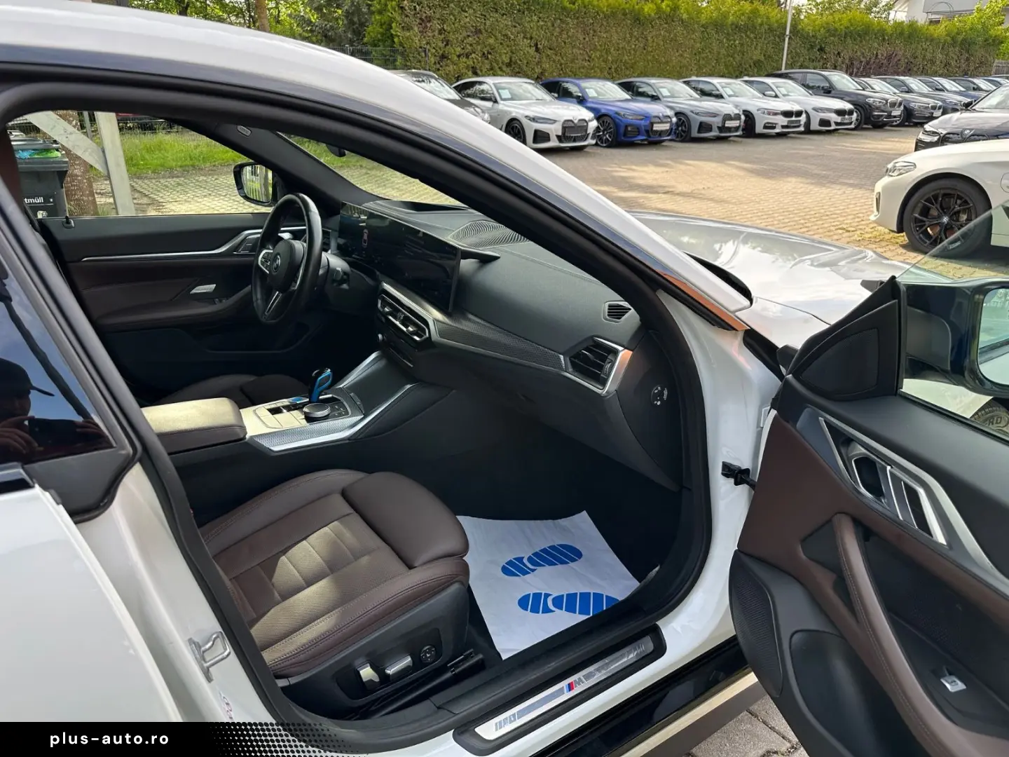 BMW i4 Gran Coupe M50 Sitzbelueftung Head Up Laser