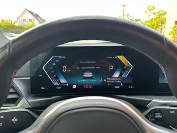 BMW i4 Gran Coupe M50 Sitzbelueftung Head Up Laser