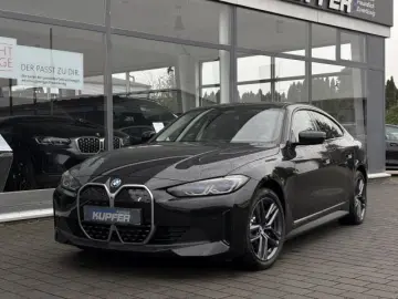 BMW i4 eDrive40 Sportsitz Leder ACC Prof AHK-el.Sitz