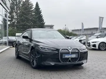 BMW i4 eDrive40 Sportsitz Leder ACC Prof AHK-el.Sitz