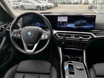 BMW i4 eDrive40 Sportsitz Leder ACC Prof AHK-el.Sitz
