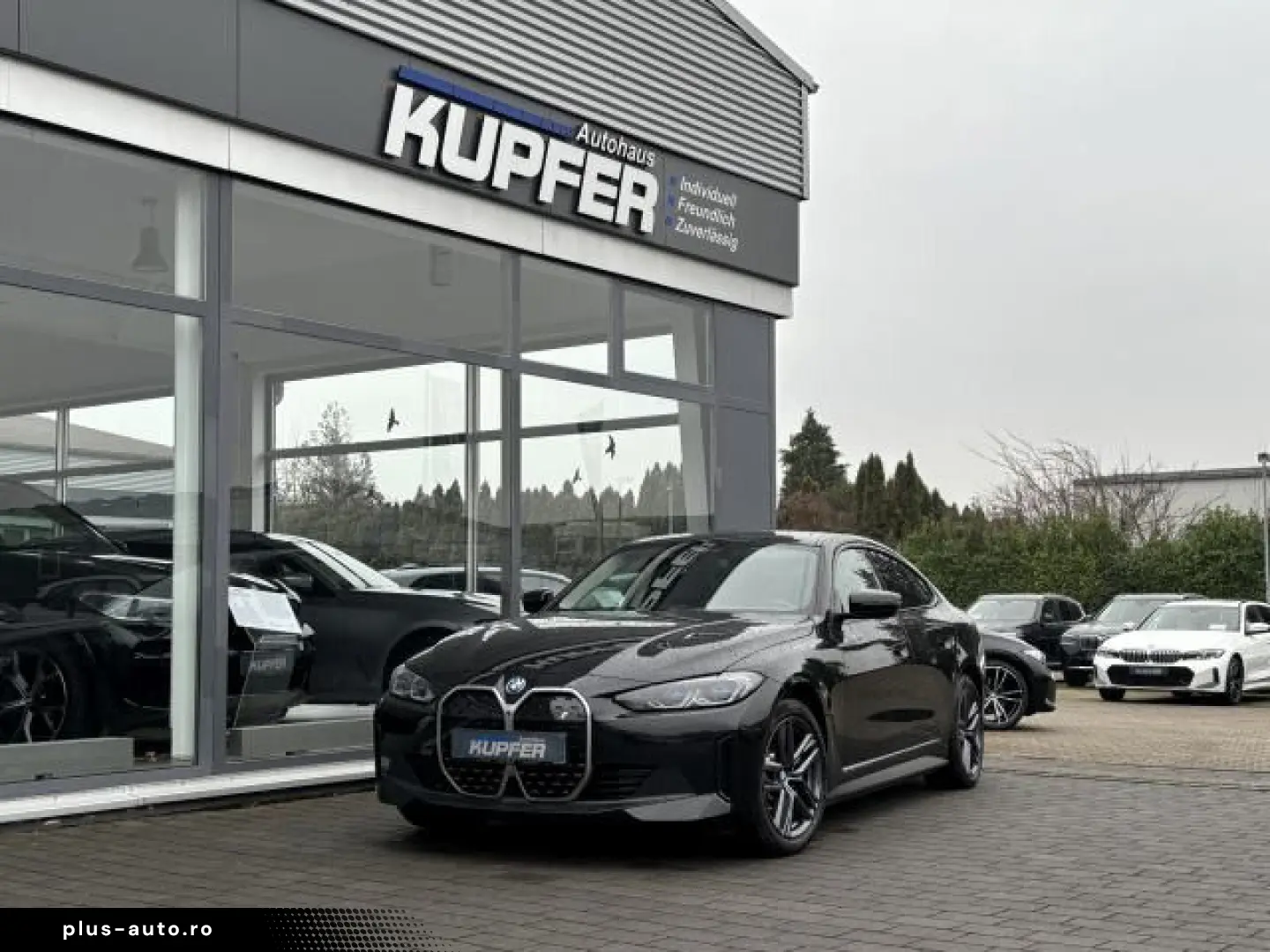 BMW i4 eDrive40 Sportsitz Leder ACC Prof AHK-el.Sitz