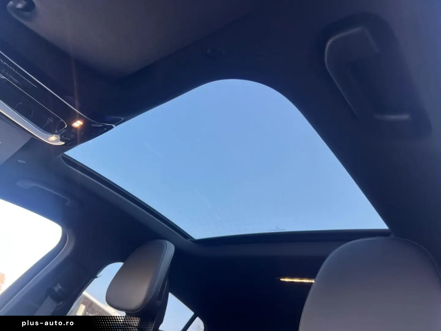 MERCEDES-BENZ GLC 300 d 4M Coupé AMG-Line AHK HUD PANO 360