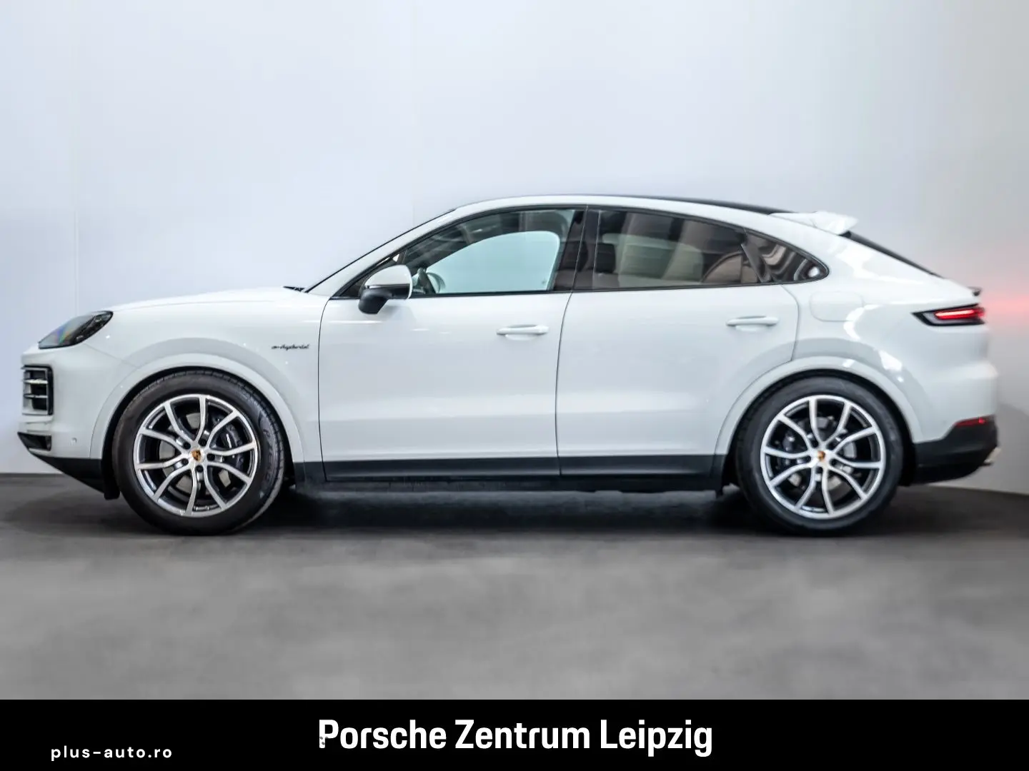 PORSCHE Cayenne E-Hybrid Coupe Matrix InnoDrive HeadUp