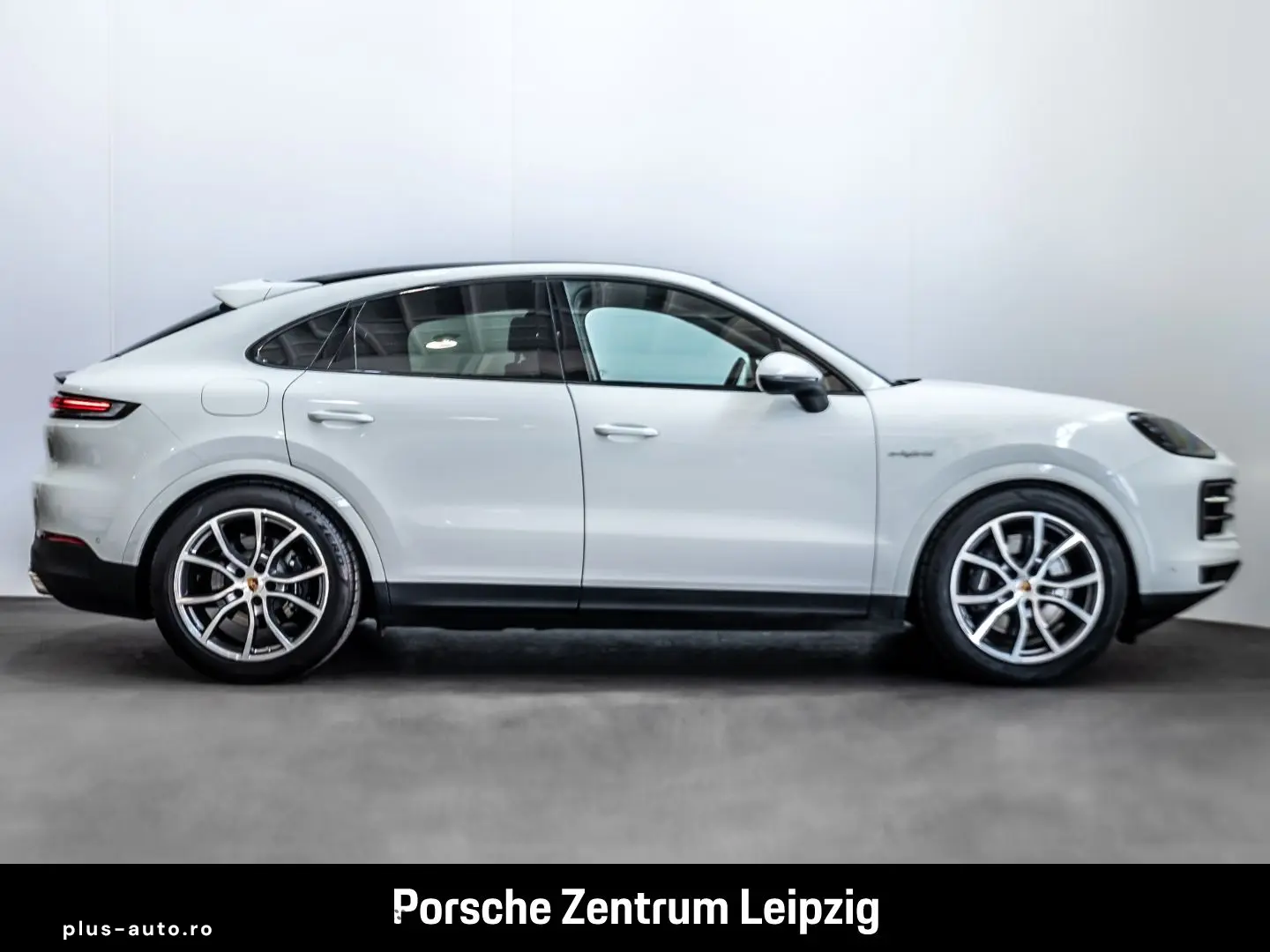 PORSCHE Cayenne E-Hybrid Coupe Matrix InnoDrive HeadUp