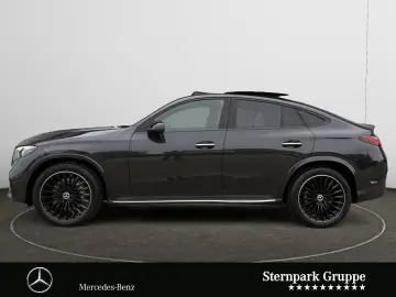 MERCEDES-BENZ GLC 300 4M AMG Coupé Distro Pano Keyle…