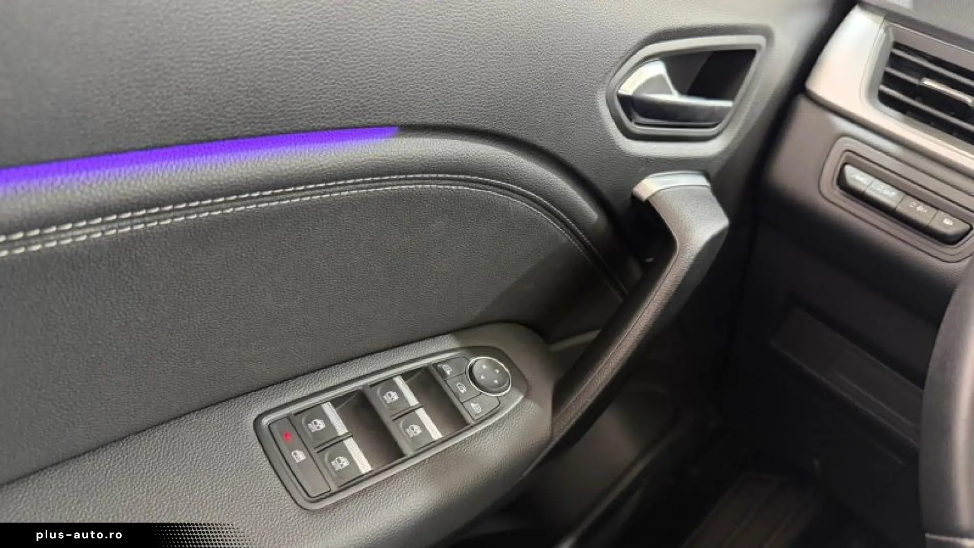 RENAULT CAPTUR 1.6 E-Tech PHEV 160CP techno
