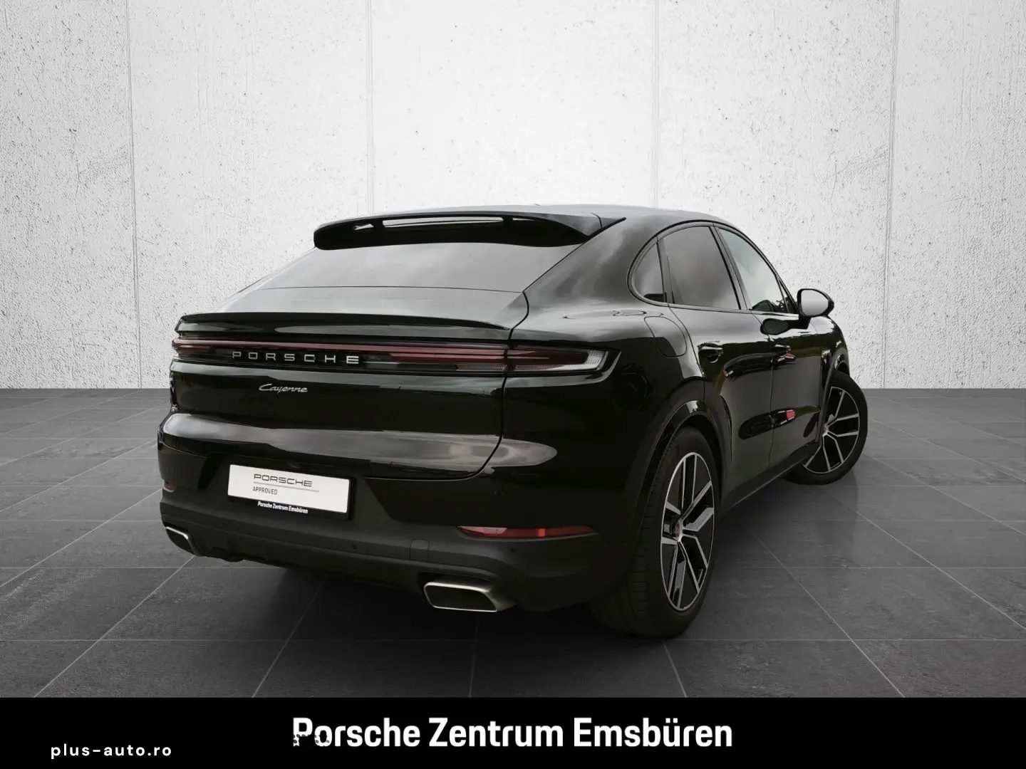 PORSCHE Cayenne E-Hybrid Coupe PASM Inno Bose Head-Up 14