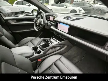 PORSCHE Cayenne E-Hybrid Coupe PASM Inno Bose Head-Up 14