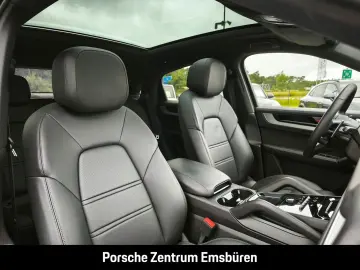 PORSCHE Cayenne E-Hybrid Coupe PASM Inno Bose Head-Up 14