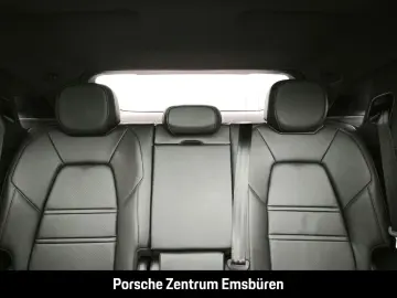 PORSCHE Cayenne E-Hybrid Coupe PASM Inno Bose Head-Up 14