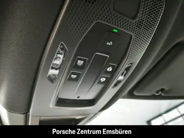 PORSCHE Cayenne E-Hybrid Coupe PASM Inno Bose Head-Up 14