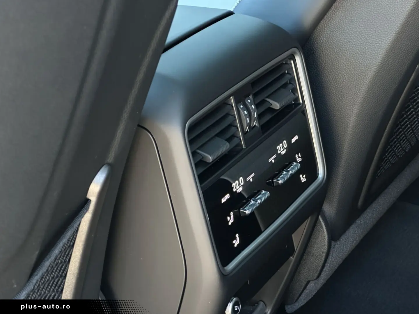 PORSCHE Cayenne E-Hybrid Coupé BOSE PASM Lenkradheizung