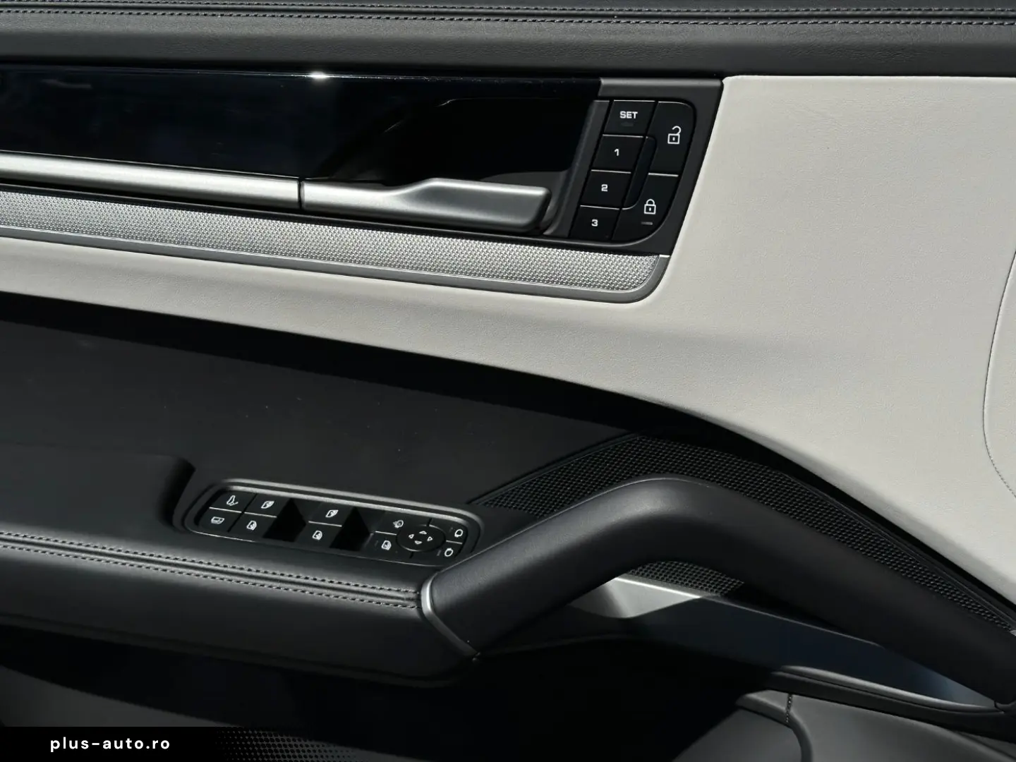 PORSCHE Cayenne E-Hybrid Coupé BOSE PASM Lenkradheizung