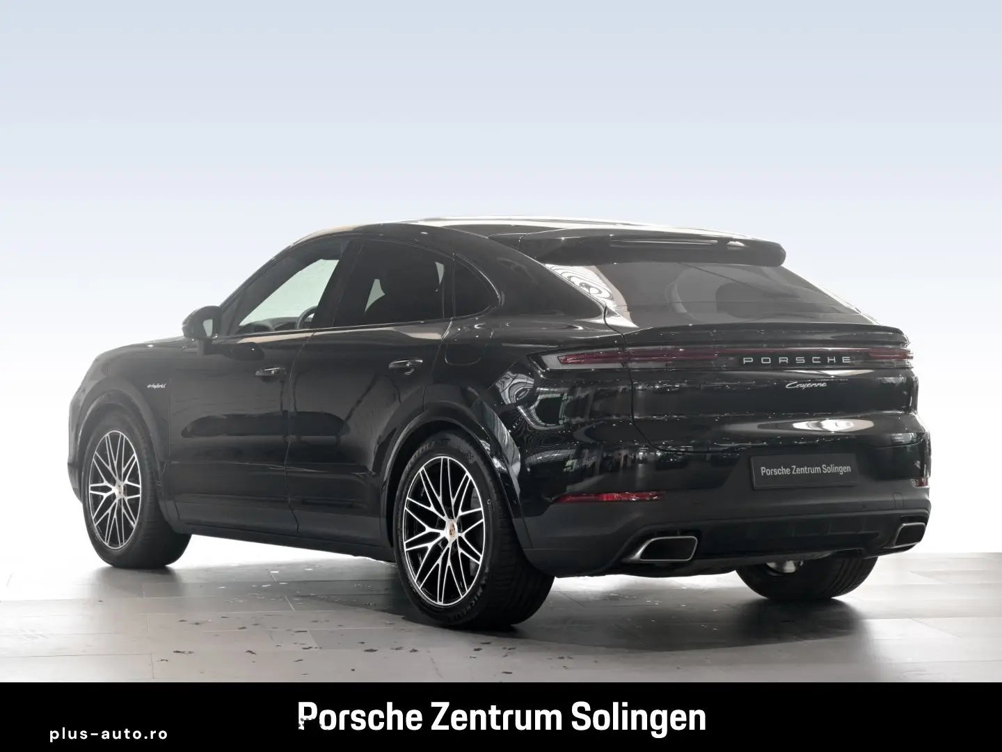 PORSCHE Cayenne E-Hybrid Coupe LUFT INNO HEADUP BOSE