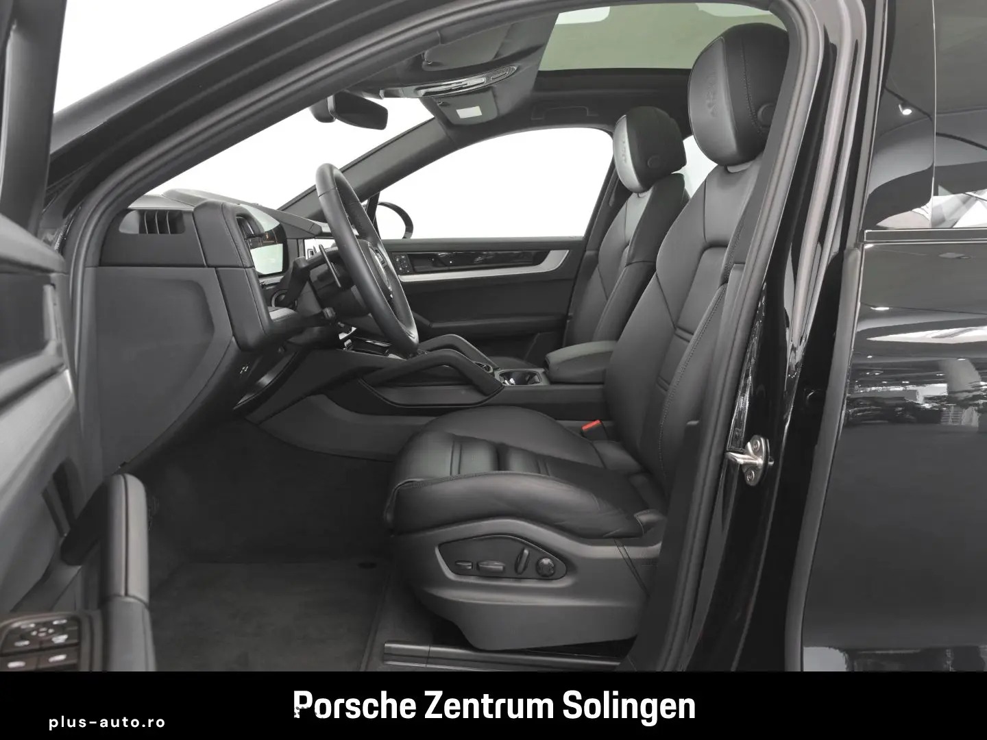 PORSCHE Cayenne E-Hybrid Coupe LUFT INNO HEADUP BOSE
