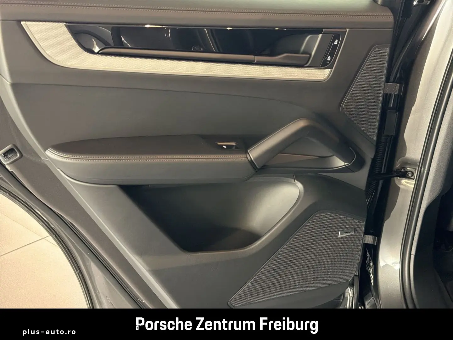 PORSCHE Cayenne E-Hybrid Coupe InnoDrive Surround-View