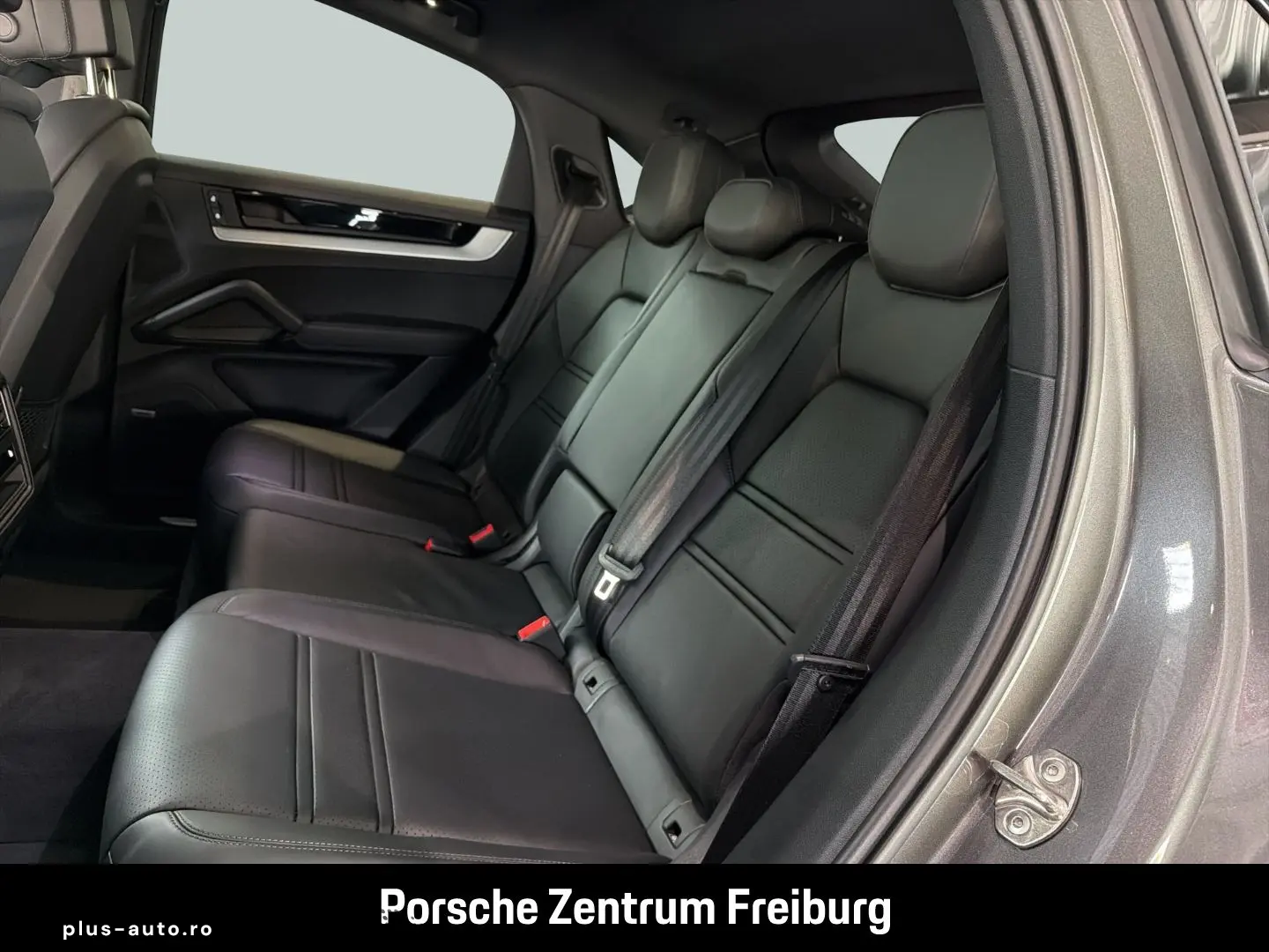 PORSCHE Cayenne E-Hybrid Coupe InnoDrive Surround-View