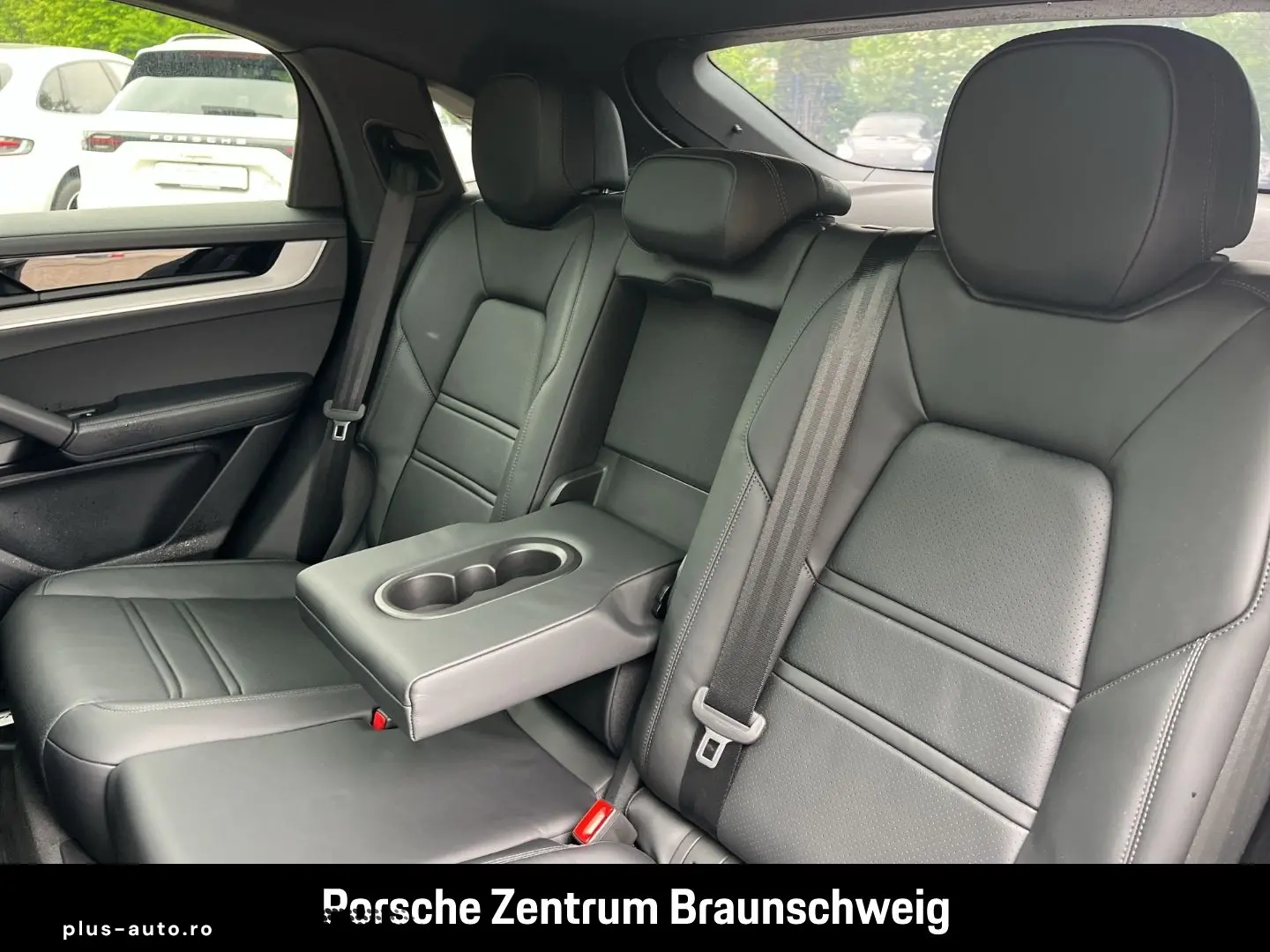 PORSCHE Cayenne E-Hybrid Coupe BOSE Panoramadach 1.Hand
