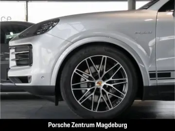 PORSCHE Cayenne E-Hybrid Coupe HEAD-UP BOSE INNO