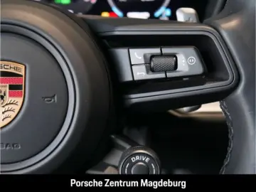 PORSCHE Cayenne E-Hybrid Coupe HEAD-UP BOSE INNO