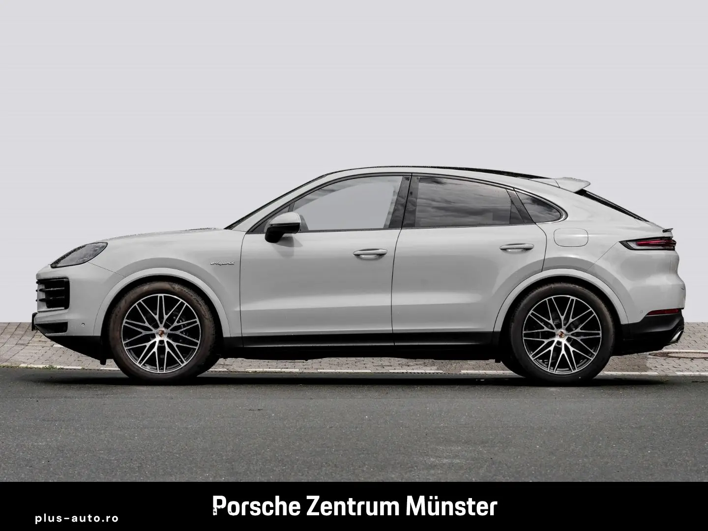 PORSCHE Cayenne E-Hybrid Coupe InnoDrive Head-Up Display