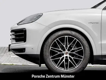 PORSCHE Cayenne E-Hybrid Coupe InnoDrive Head-Up Display