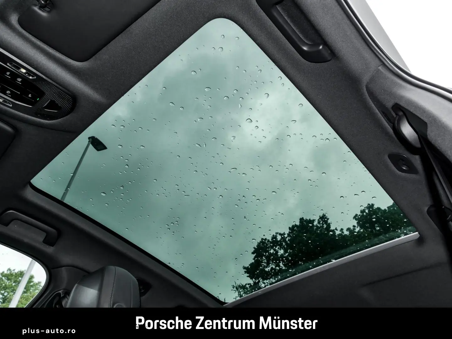 PORSCHE Cayenne E-Hybrid Coupe InnoDrive Head-Up Display