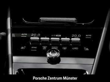 PORSCHE Cayenne E-Hybrid Coupe InnoDrive Head-Up Display