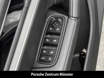 PORSCHE Cayenne E-Hybrid Coupe InnoDrive Head-Up Display