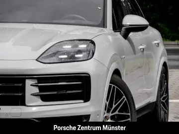 PORSCHE Cayenne E-Hybrid Coupe InnoDrive Head-Up Display