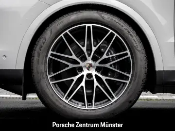 PORSCHE Cayenne E-Hybrid Coupe InnoDrive Head-Up Display