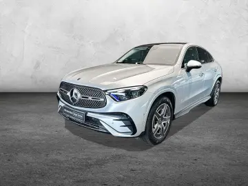 MERCEDES-BENZ GLC 300 d 4M AMGLPP DigiL Pano AHK HuD&hellip;