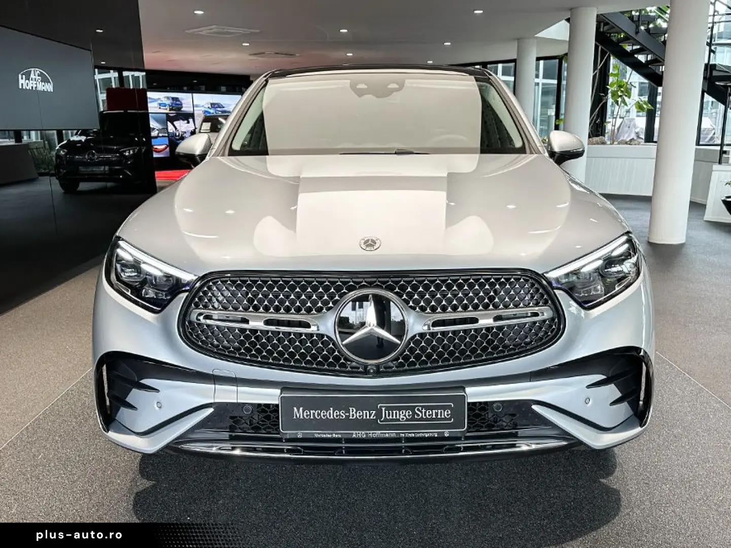 MERCEDES-BENZ GLC 300 d 4M AMGLPP DigiL Pano AHK HuD&hellip;
