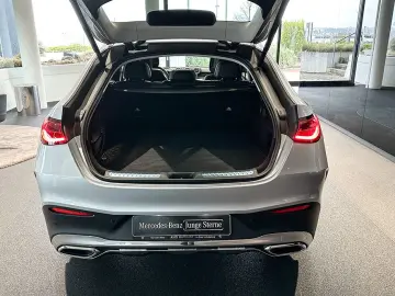 MERCEDES-BENZ GLC 300 d 4M AMGLPP DigiL Pano AHK HuD…