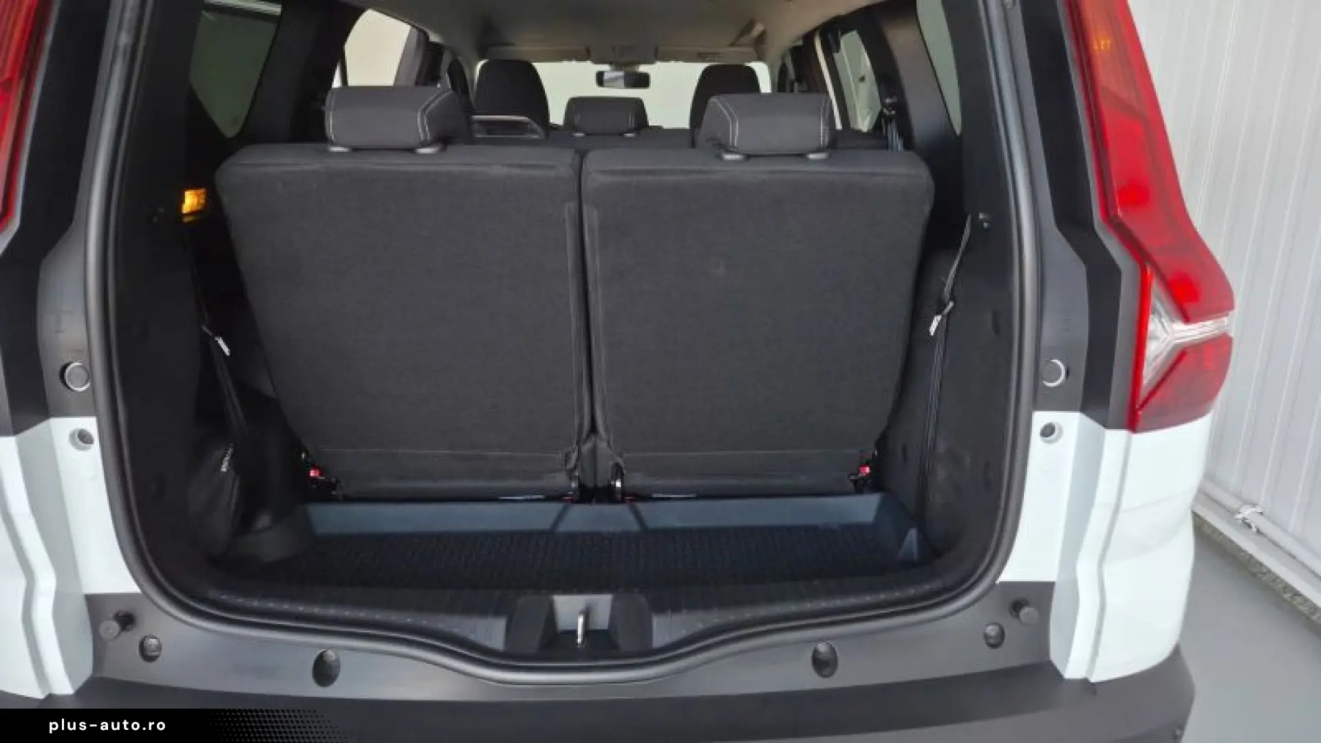DACIA JOGGER 1.0 ECO-G 100HP 7 locuri SL EXTREME