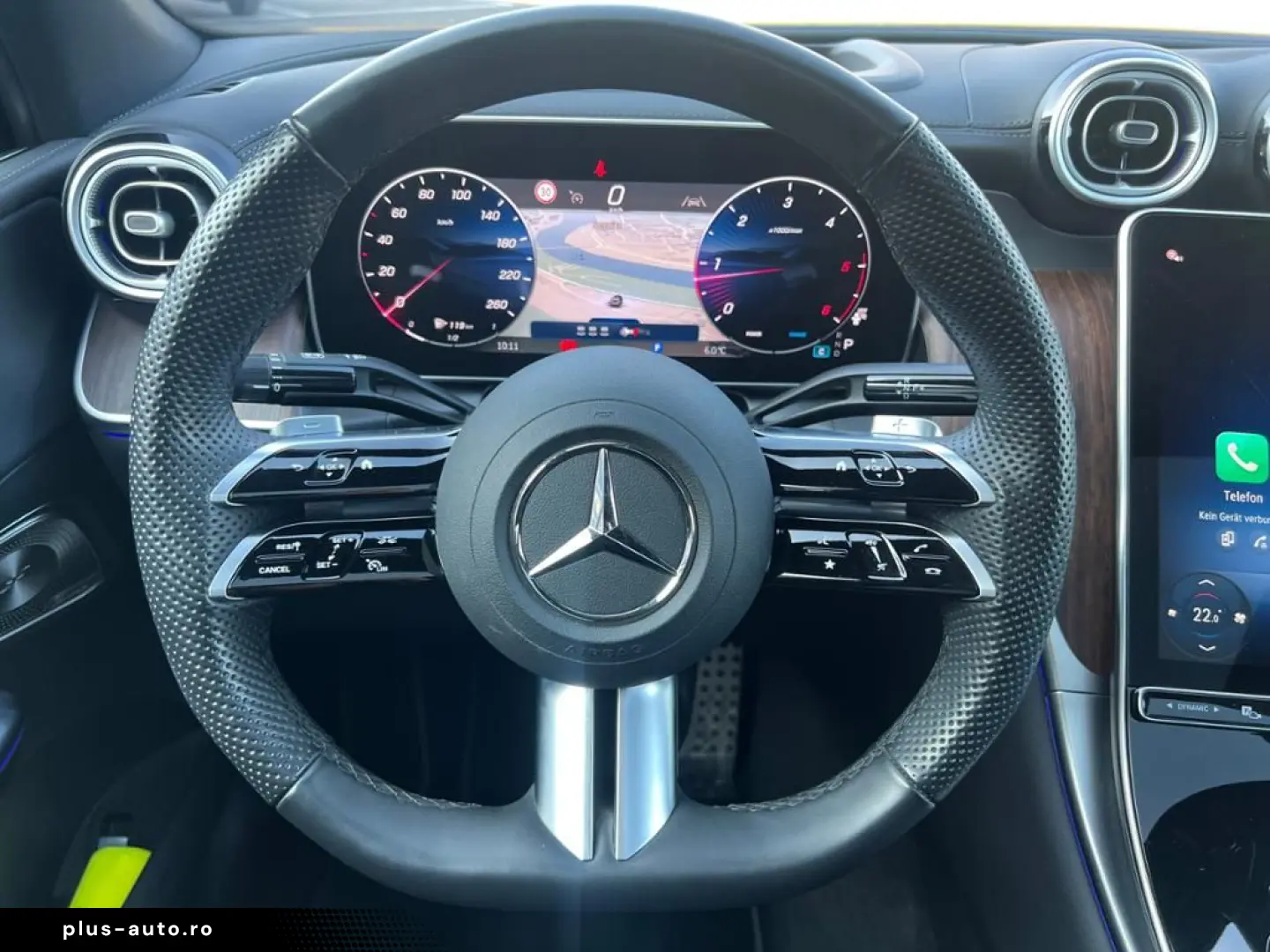 MERCEDES-BENZ GLC 300 d 4M Coupé AMG-Line AHK HUD PANO 360