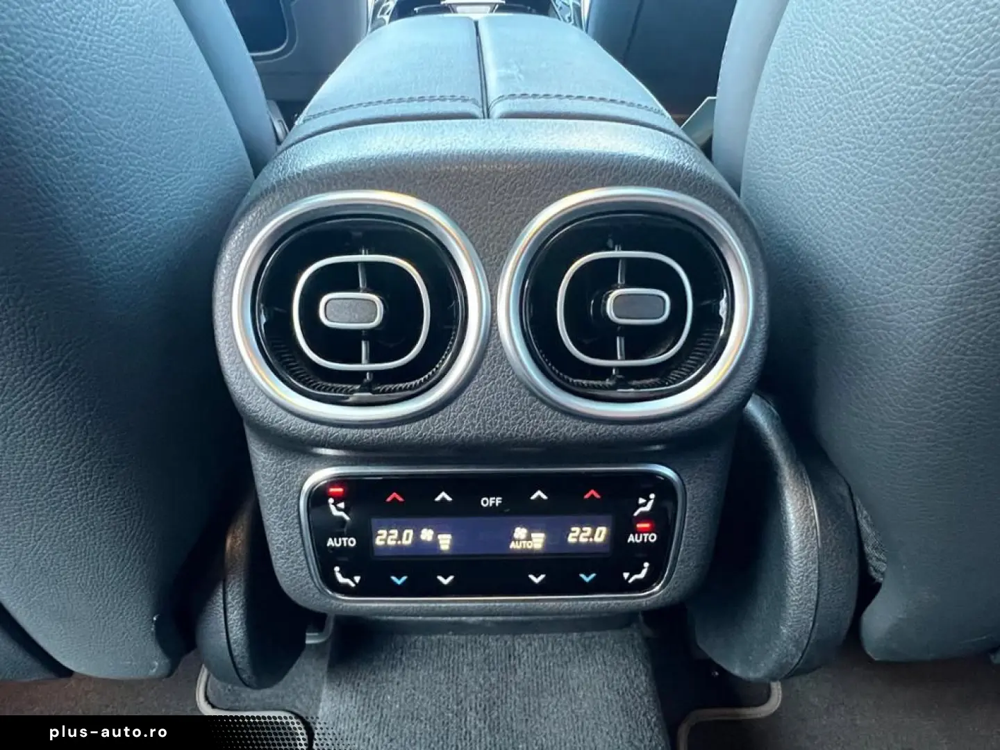 MERCEDES-BENZ GLC 300 d 4M Coupé AMG-Line AHK HUD PANO 360