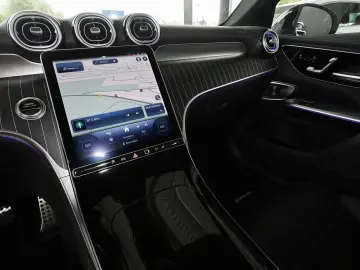MERCEDES-BENZ GLC 300 e 4M AMG PANO HUD NIGHT DIG-LE…
