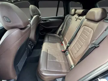 BMW X3 xDrive20d M-SPORT LED NAVI PANO